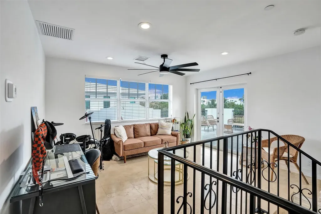726 NE 15th Avenue Fort Lauderdale FL 33304