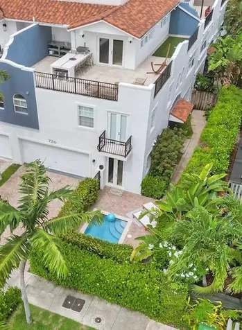 726 NE 15th Avenue Fort Lauderdale FL 33304