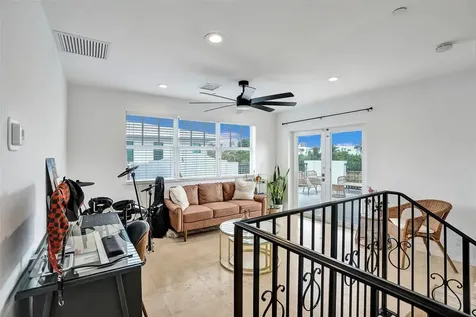 726 NE 15th Avenue Fort Lauderdale FL 33304