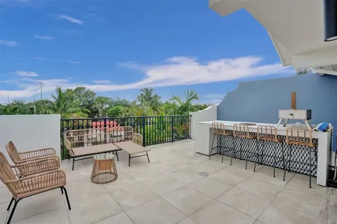 726 NE 15th Avenue Fort Lauderdale FL 33304