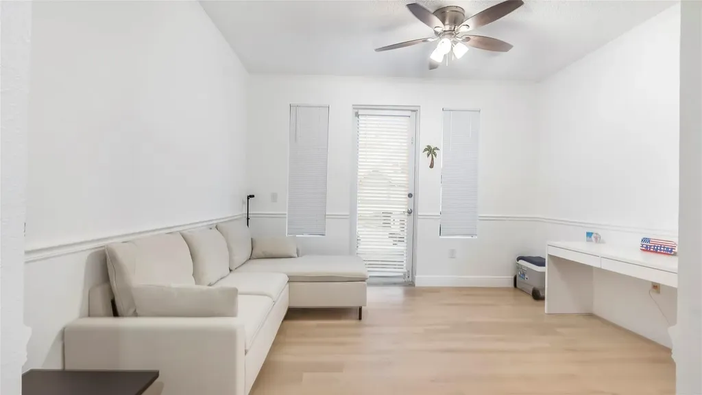 533 NE 3rd Avenue Fort Lauderdale FL 33301