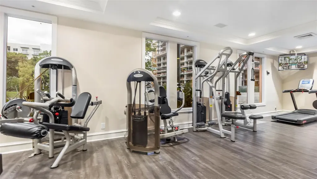 533 NE 3rd Avenue Fort Lauderdale FL 33301