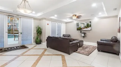 533 NE 3rd Avenue Fort Lauderdale FL 33301
