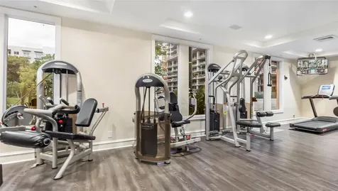 533 NE 3rd Avenue Fort Lauderdale FL 33301
