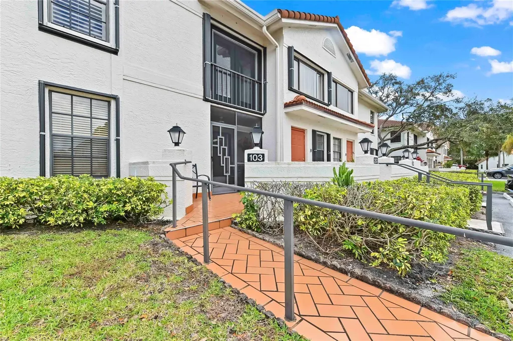 9716 Sills Drive Boynton Beach FL 33437
