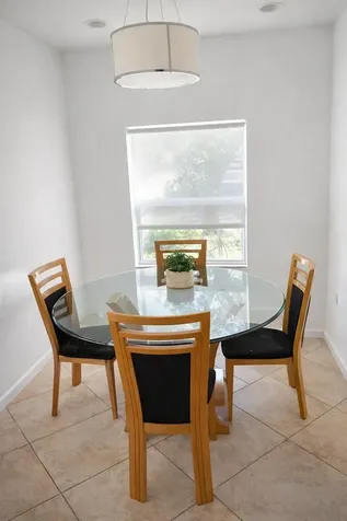 2521 NW 31st Court Oakland Park FL 33309