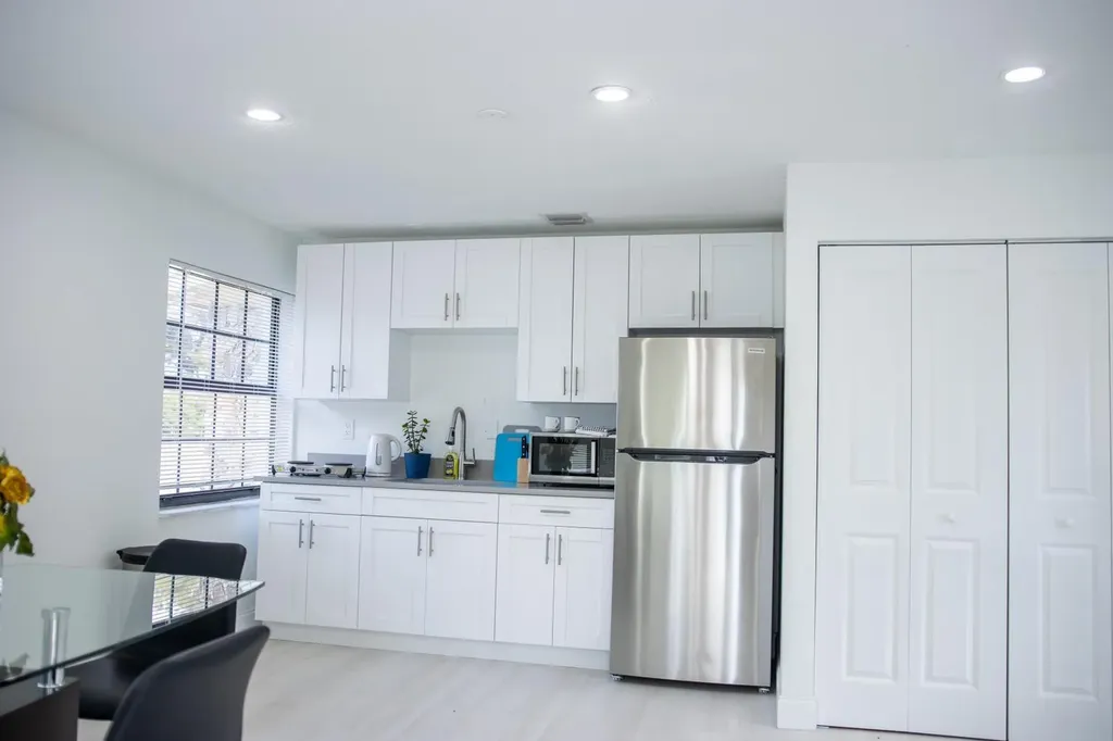 320 NW 4th Avenue Deerfield Beach FL 33441