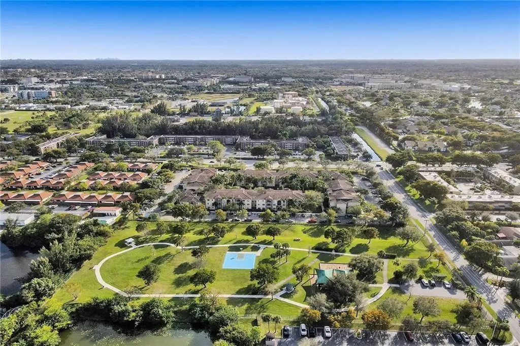 7085 Nova Drive Davie FL 33317