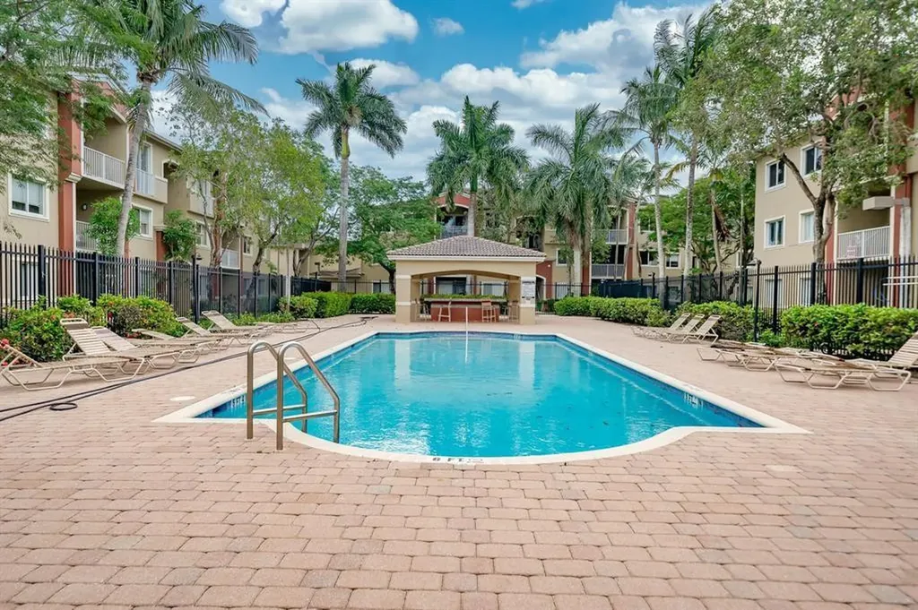 7085 Nova Drive Davie FL 33317