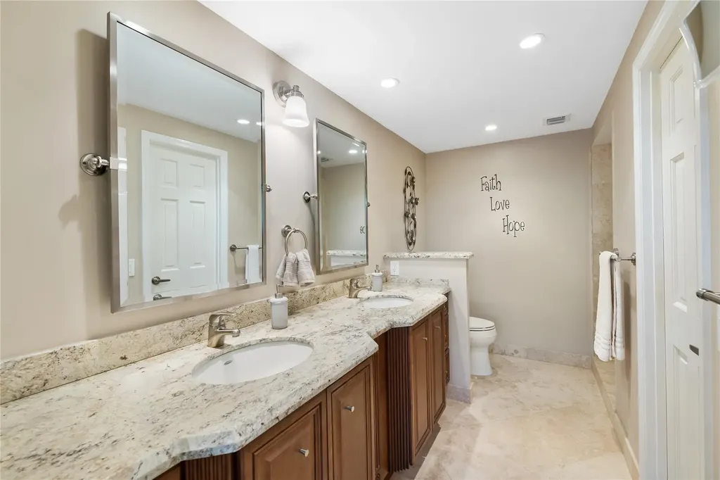 511 Bayshore Drive Fort Lauderdale FL 33304