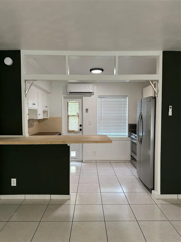 1101 NE 17 Way Fort Lauderdale FL 33304