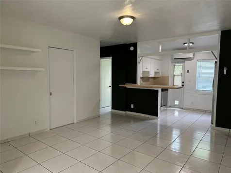 1101 NE 17 Way Fort Lauderdale FL 33304