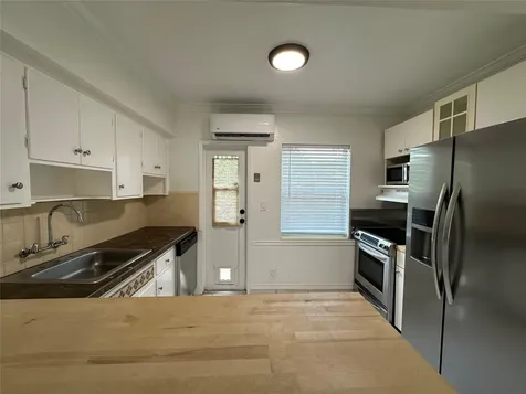 1101 NE 17 Way Fort Lauderdale FL 33304