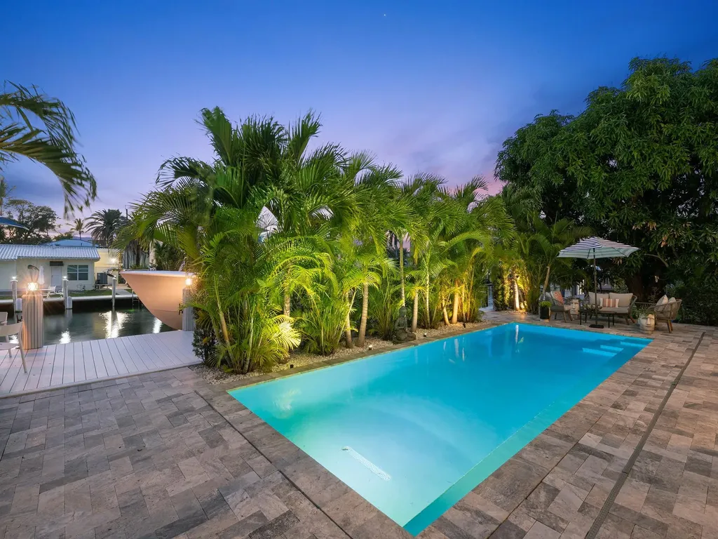 717 Solar Isle Drive Fort Lauderdale FL 33301