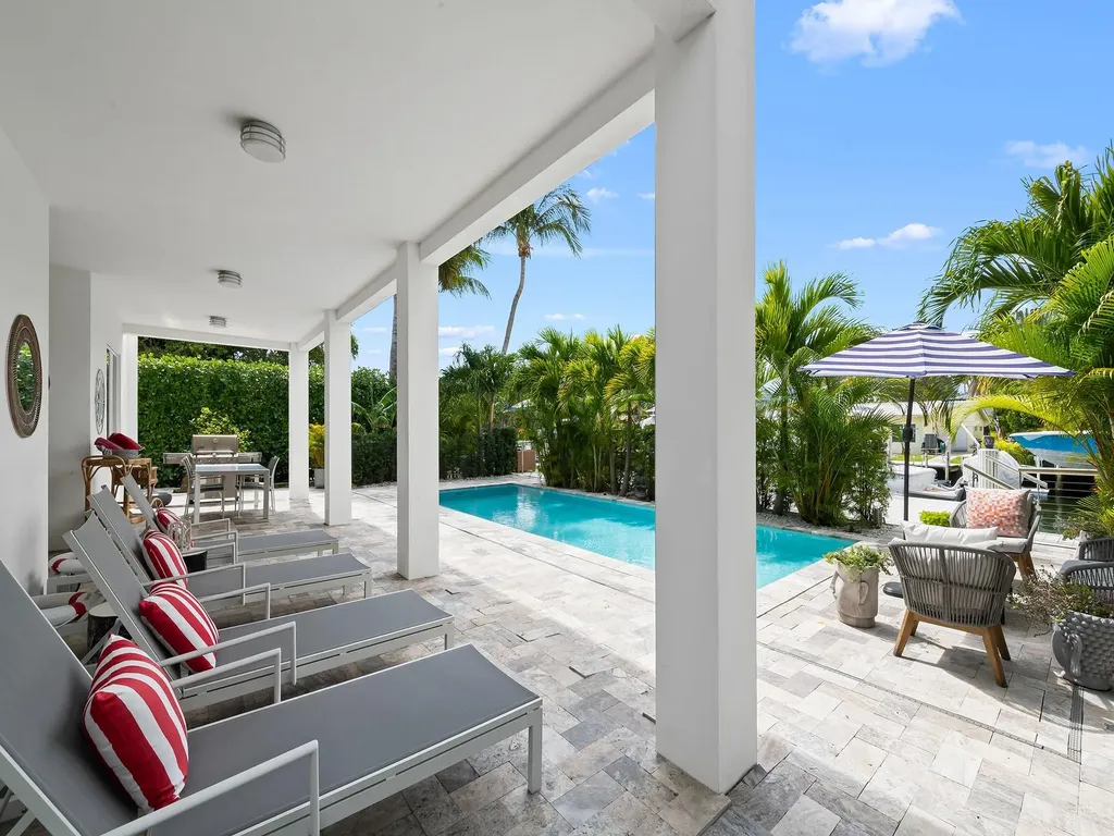717 Solar Isle Drive Fort Lauderdale FL 33301