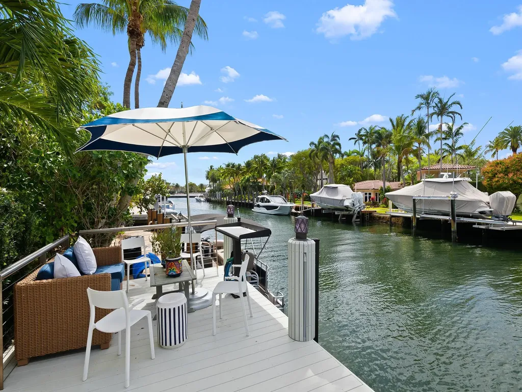 717 Solar Isle Drive Fort Lauderdale FL 33301