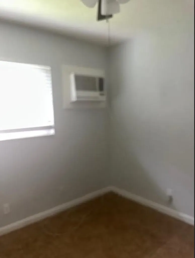 332 SW 2nd Place Pompano Beach FL 33060