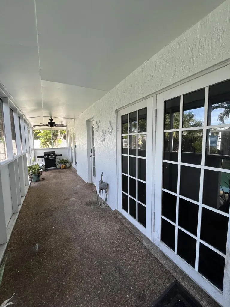 121 NW 18th Street Pompano Beach FL 33060