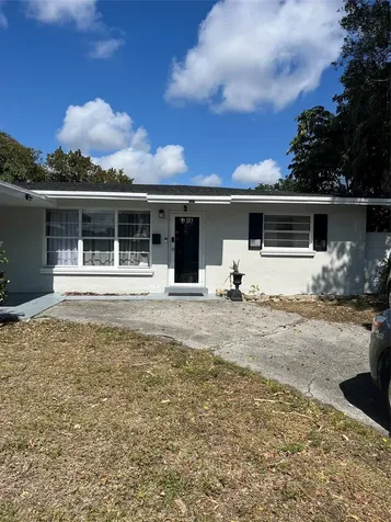 121 NW 18th Street Pompano Beach FL 33060