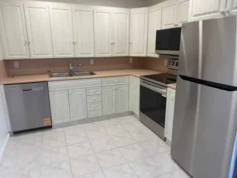 2053 Rexford C Boca Raton FL 33434