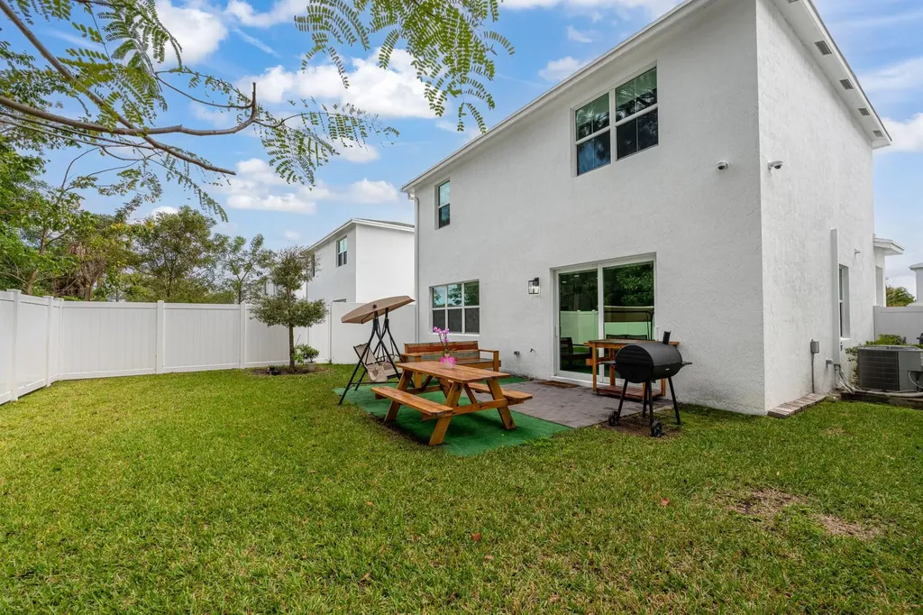 6317 Tenor Drive West Palm Beach FL 33413