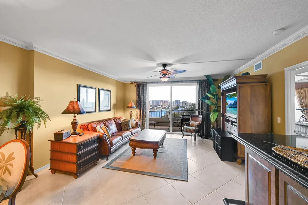 2880 NE 14th Street Causeway Pompano Beach FL 33062