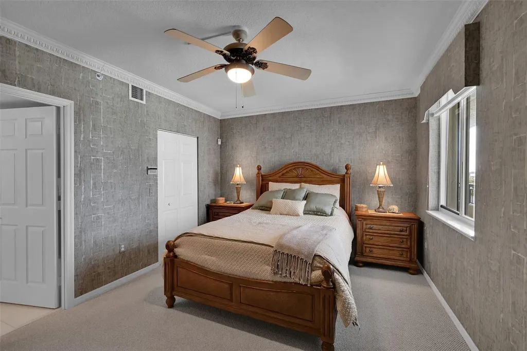 2880 NE 14th Street Causeway Pompano Beach FL 33062
