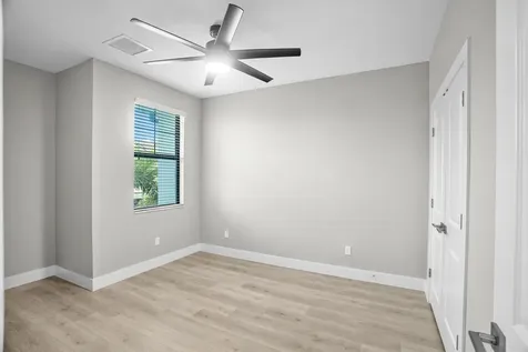 4507 E Aqua Bella Lane Fort Lauderdale FL 33312