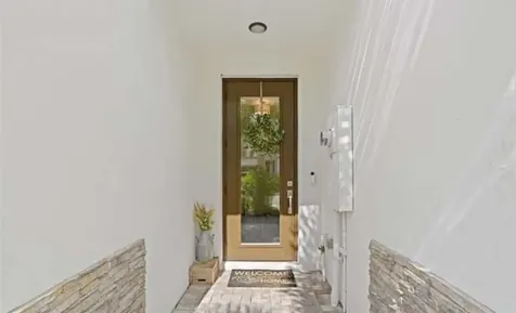 4507 E Aqua Bella Lane Fort Lauderdale FL 33312