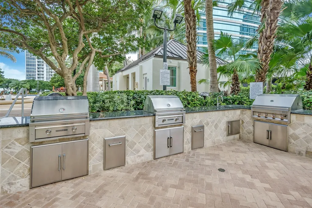 347 N New River Drive Fort Lauderdale FL 33301