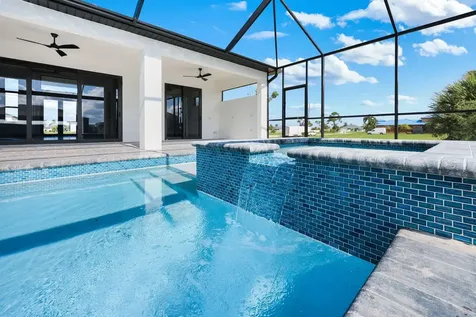 1925 NW 34th Place Cape Coral FL 33993
