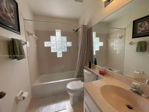 6953 Columbia Court Margate FL 33063