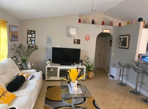 926 SW Gwendolen Terrace Port St Lucie FL 34953