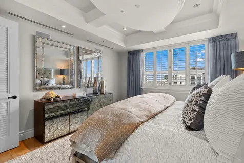 350 SE 2nd Street Fort Lauderdale FL 33301