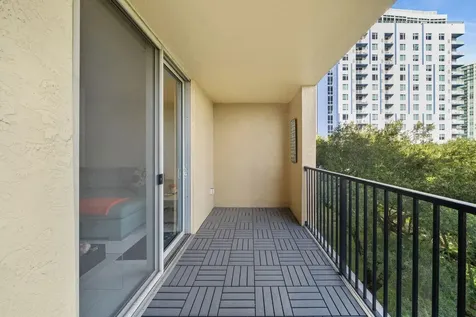 520 SE 5th Avenue Fort Lauderdale FL 33301