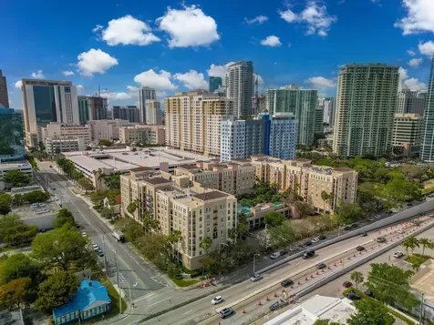 520 SE 5th Avenue Fort Lauderdale FL 33301