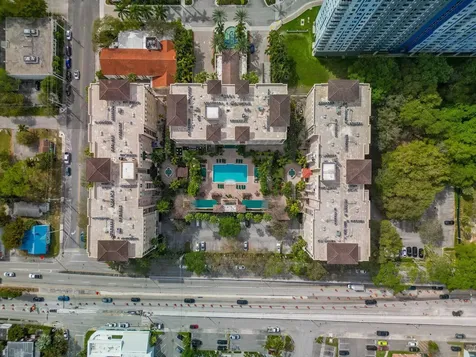 520 SE 5th Avenue Fort Lauderdale FL 33301