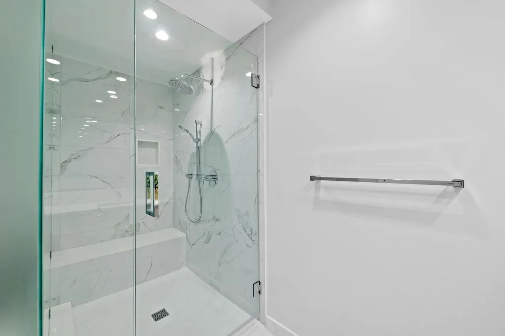 100 E Las Olas Boulevard Fort Lauderdale FL 33301