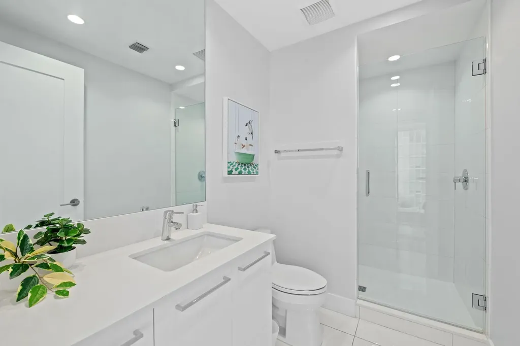 100 E Las Olas Boulevard Fort Lauderdale FL 33301