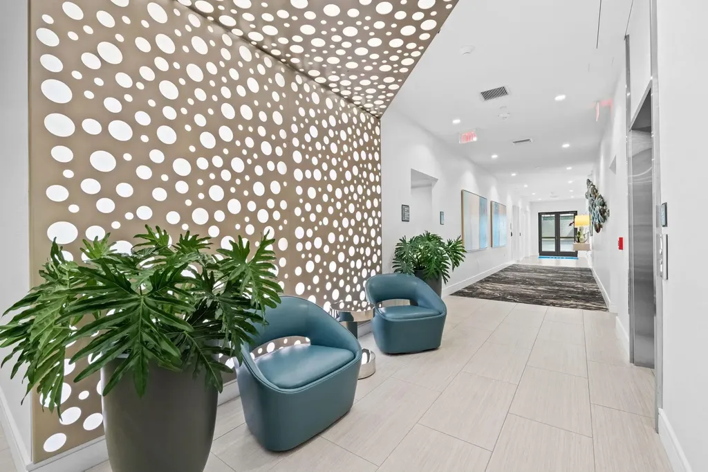 100 E Las Olas Boulevard Fort Lauderdale FL 33301