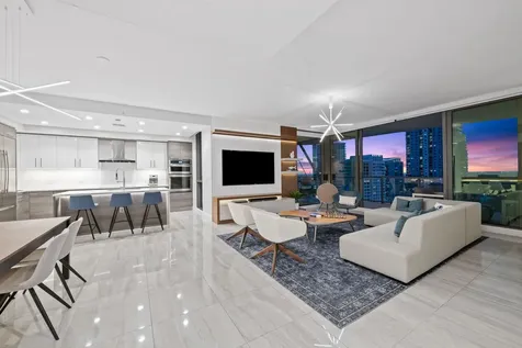 100 E Las Olas Boulevard Fort Lauderdale FL 33301