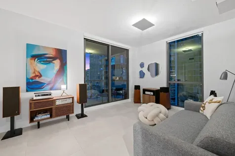 100 E Las Olas Boulevard Fort Lauderdale FL 33301