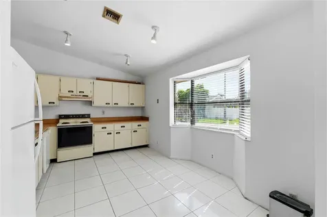 7520 NW 88th Terrace Tamarac FL 33321