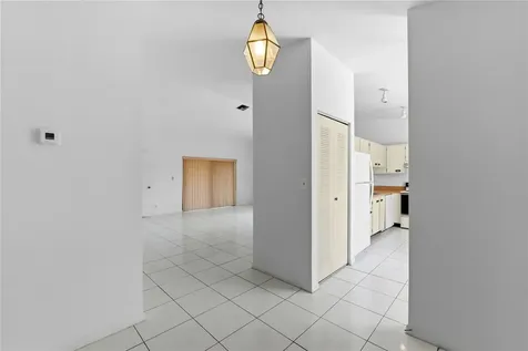 7520 NW 88th Terrace Tamarac FL 33321