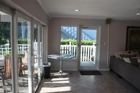 669 W Oakland Park Boulevard Oakland Park FL 33311