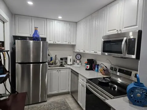 669 W Oakland Park Boulevard Oakland Park FL 33311