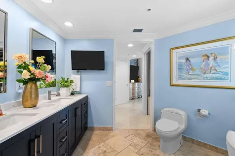 333 Las Olas Way Fort Lauderdale FL 33301