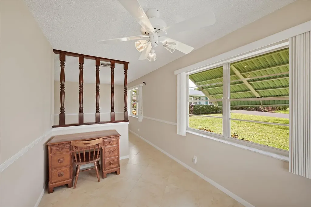 602 Hummingbird Lane Delray Beach FL 33445