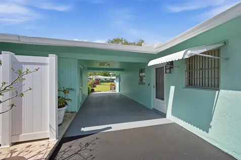 602 Hummingbird Lane Delray Beach FL 33445