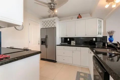 2017 S Ocean Drive Hallandale Beach FL 33009